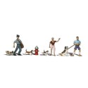 WOODLAND A2768 PAINTED FIGURES - PEOPLE & PETS - O SCALE